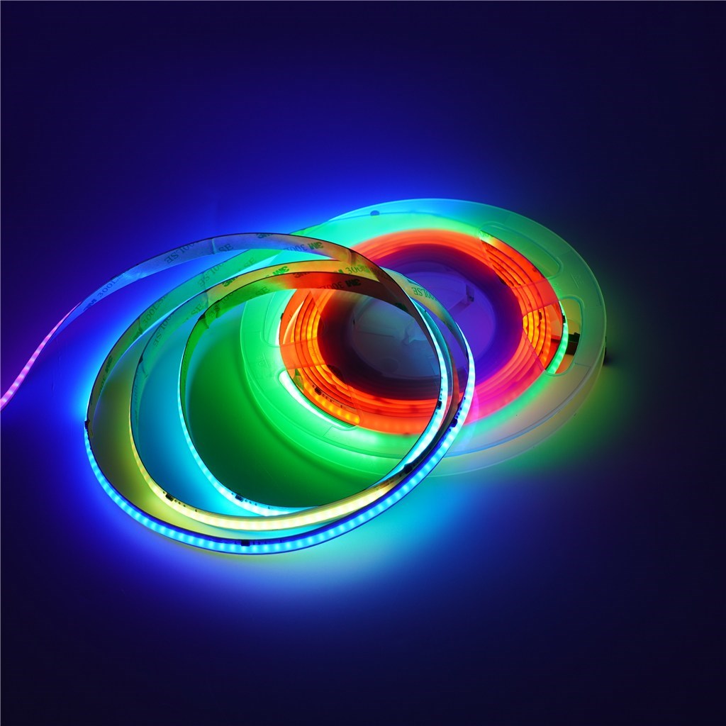 m 5596rgb_4.jpg